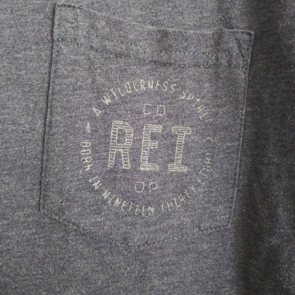 REI CO. pocket tee logo blue T-Shirt Size Mens L